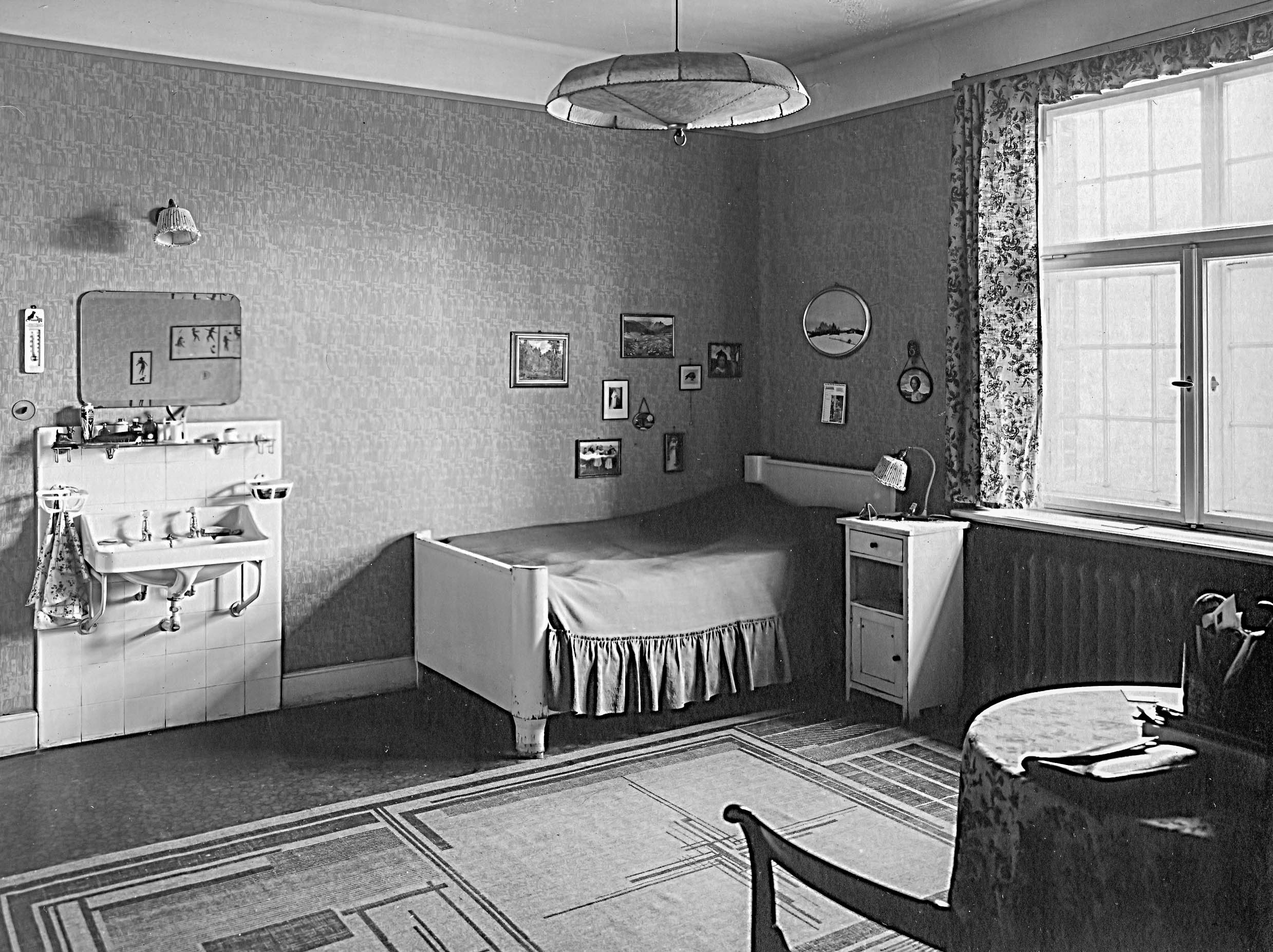 Schlafzimmerzimmer 1. OG 1sw